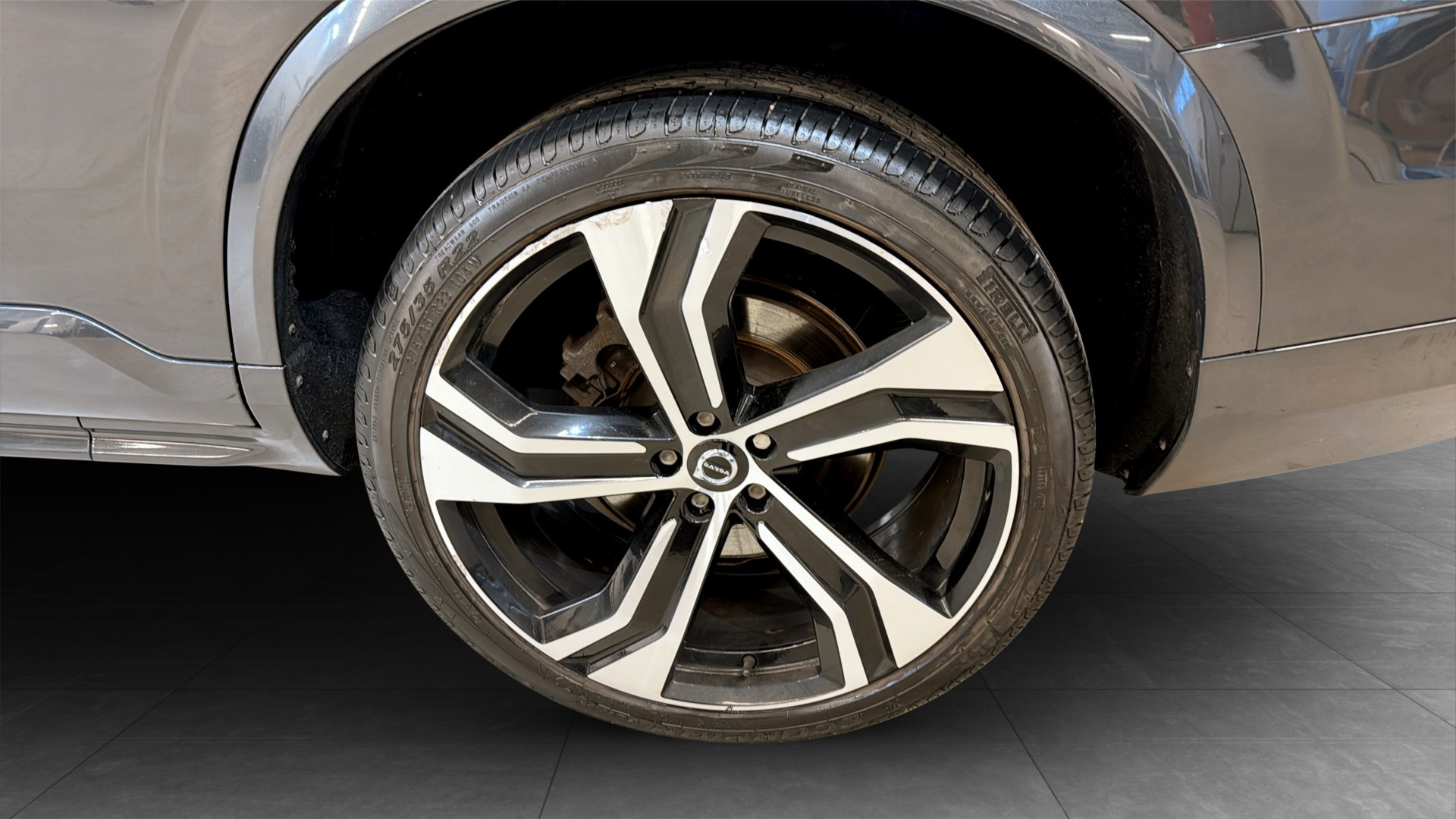 Volvo XC90 LLN09W