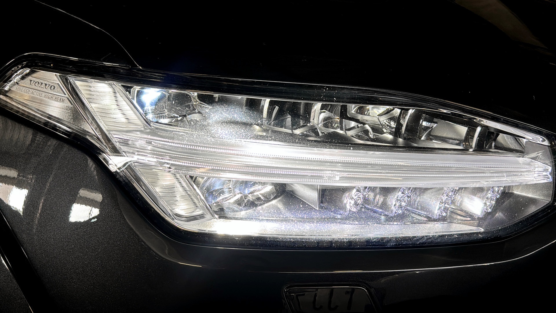Volvo XC90 LLN09W