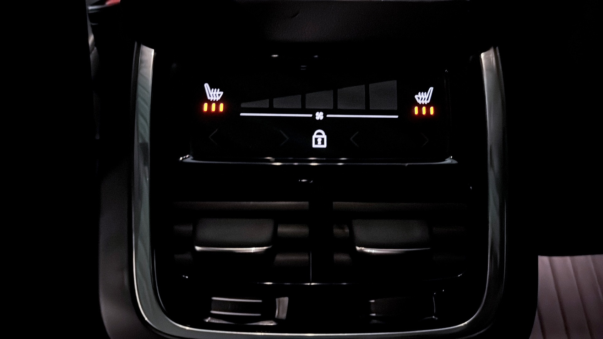 Volvo XC90 LLN09W