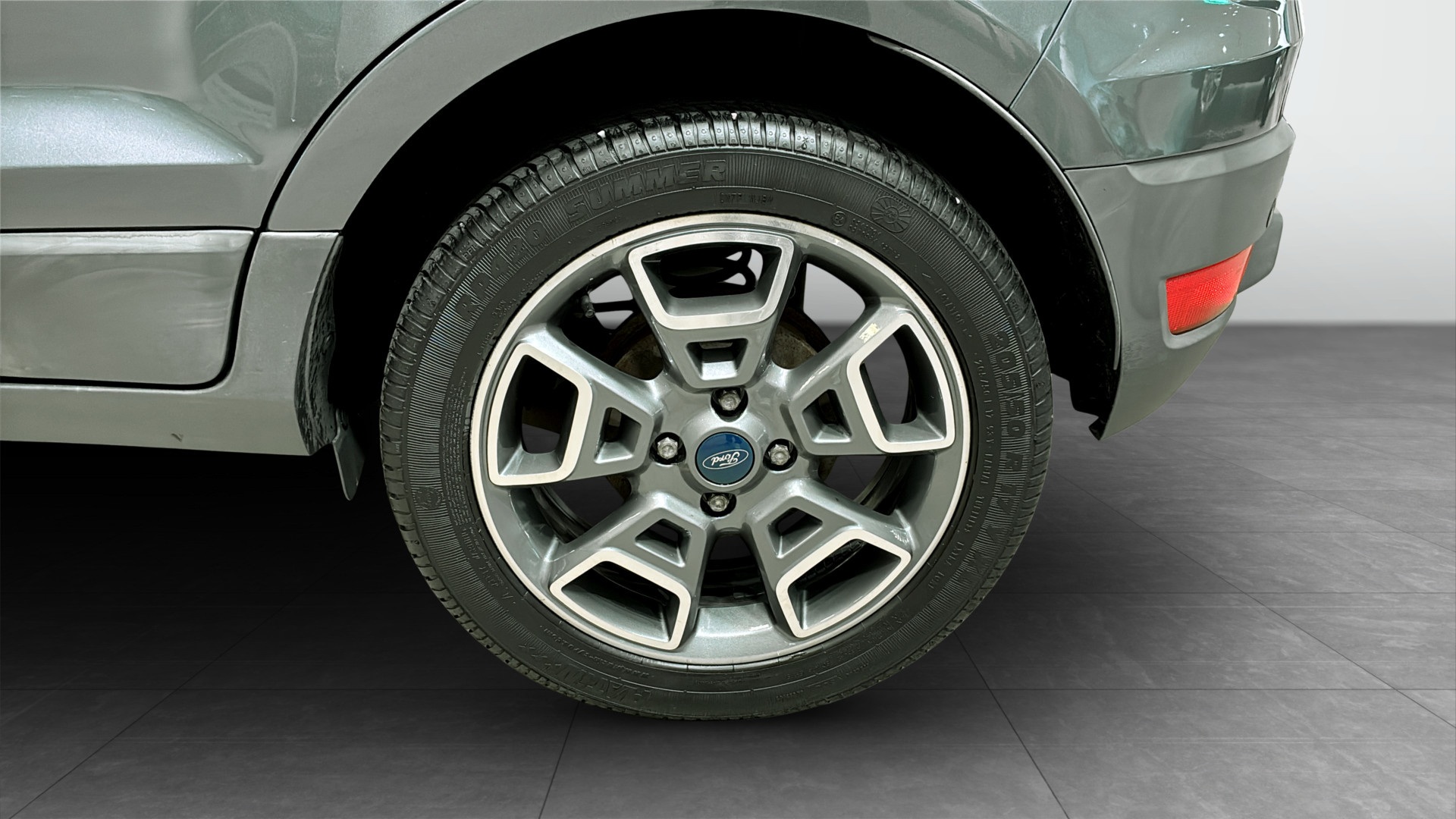 Ford EcoSport LLX079
