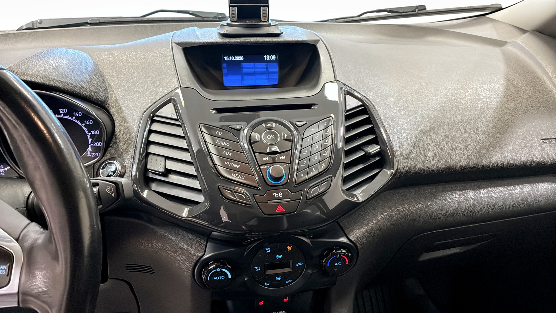 Ford EcoSport LLX079
