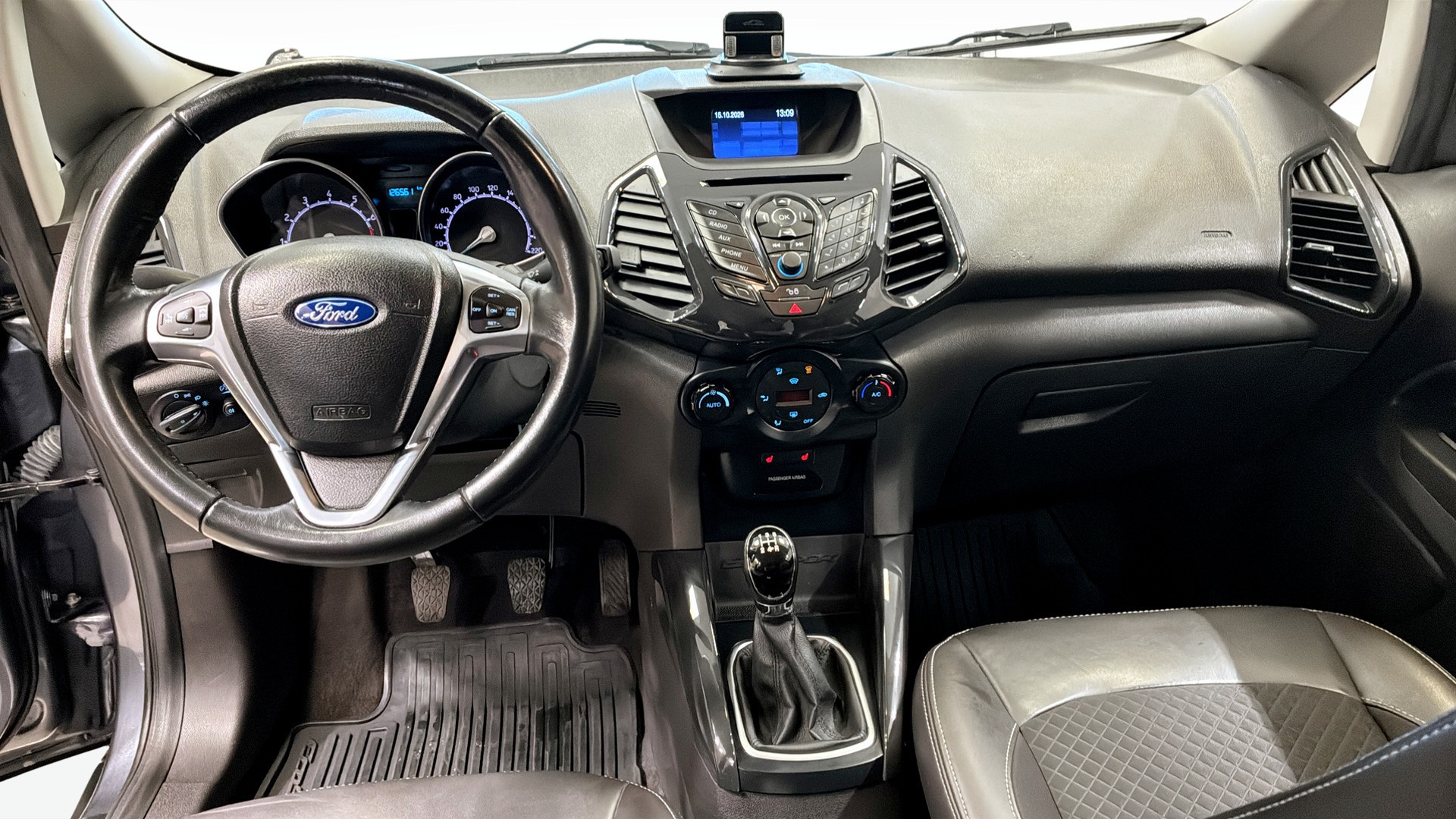 Ford EcoSport LLX079
