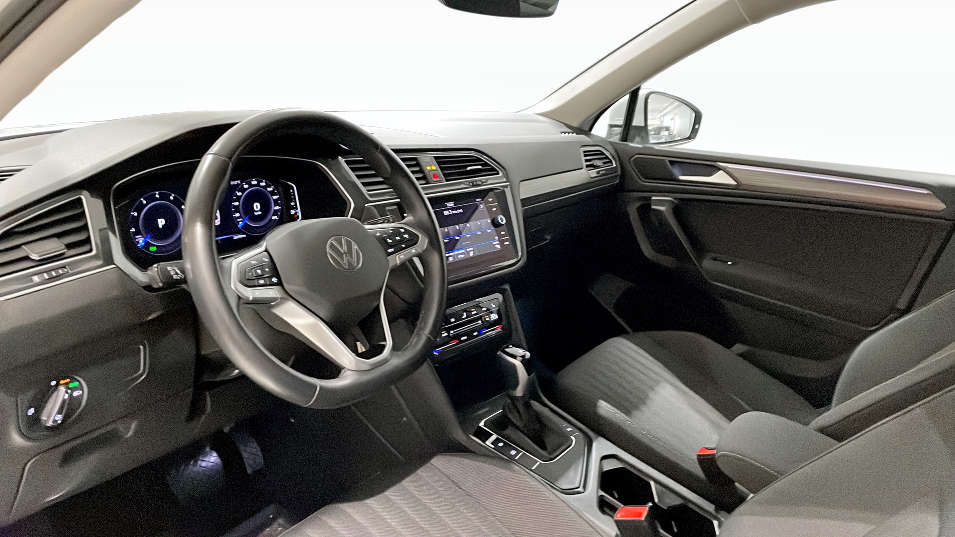 Volkswagen Tiguan Allspace LMF11H