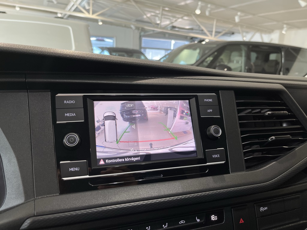 Volkswagen T6 Caravelle LNJ02X