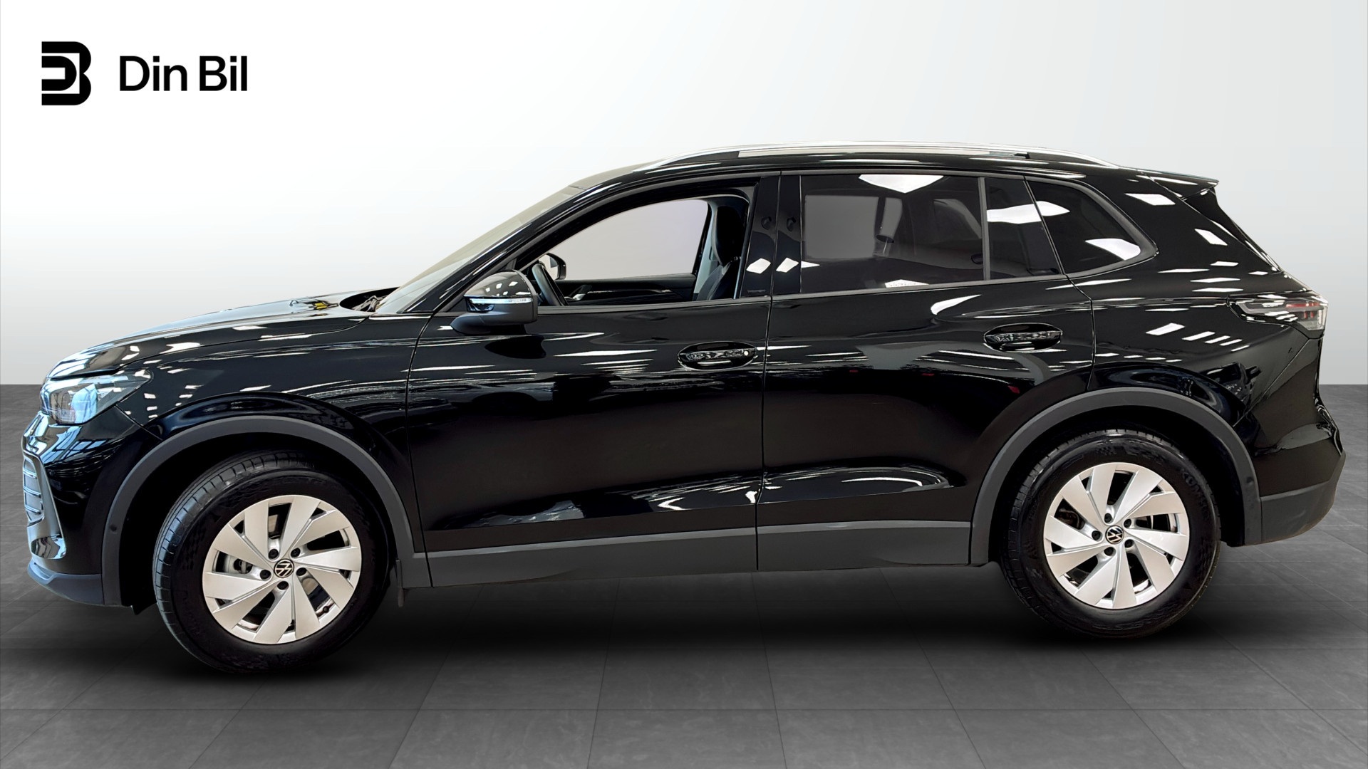 Volkswagen Tiguan LNK75R