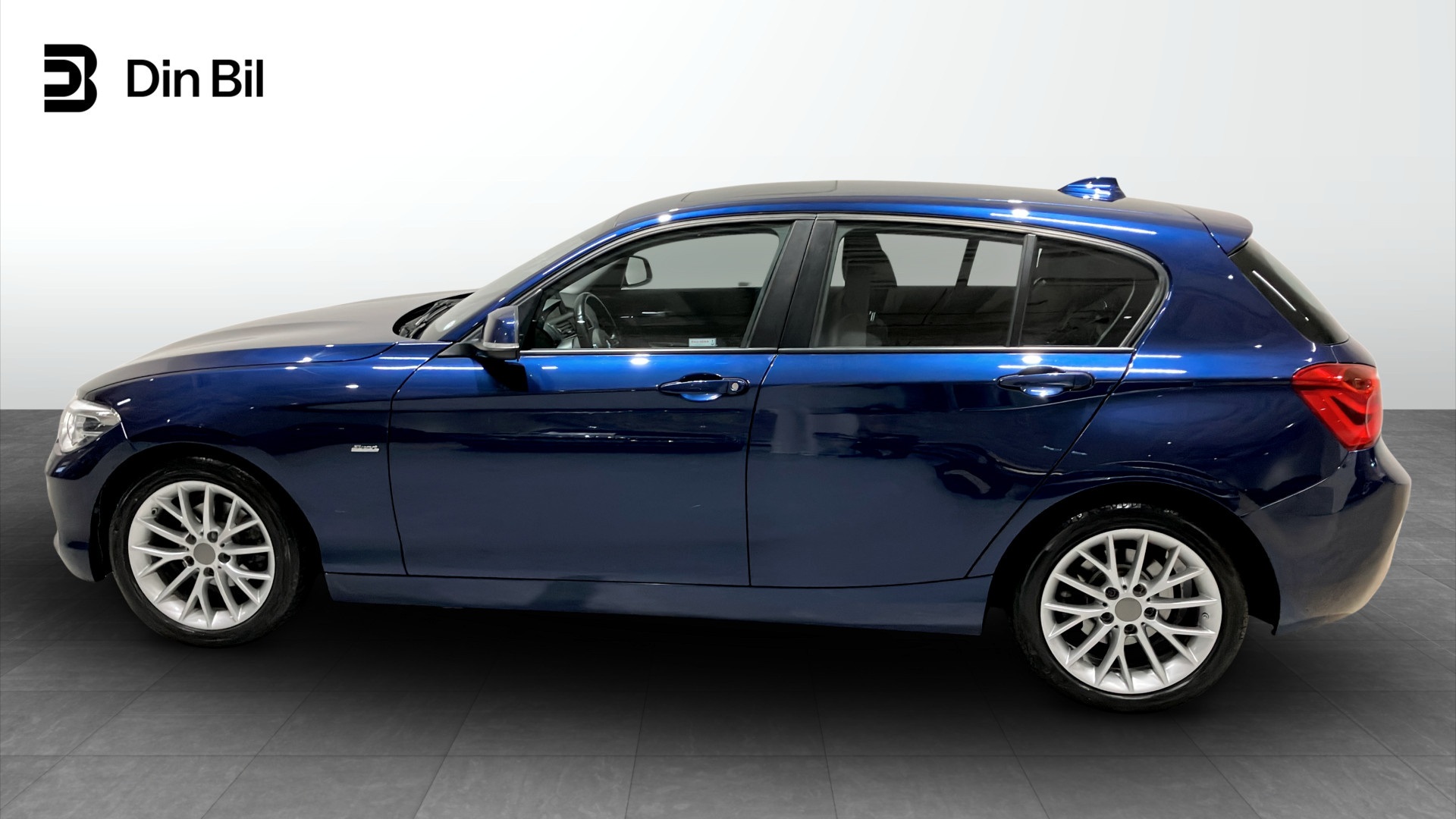 BMW 118 LNO249