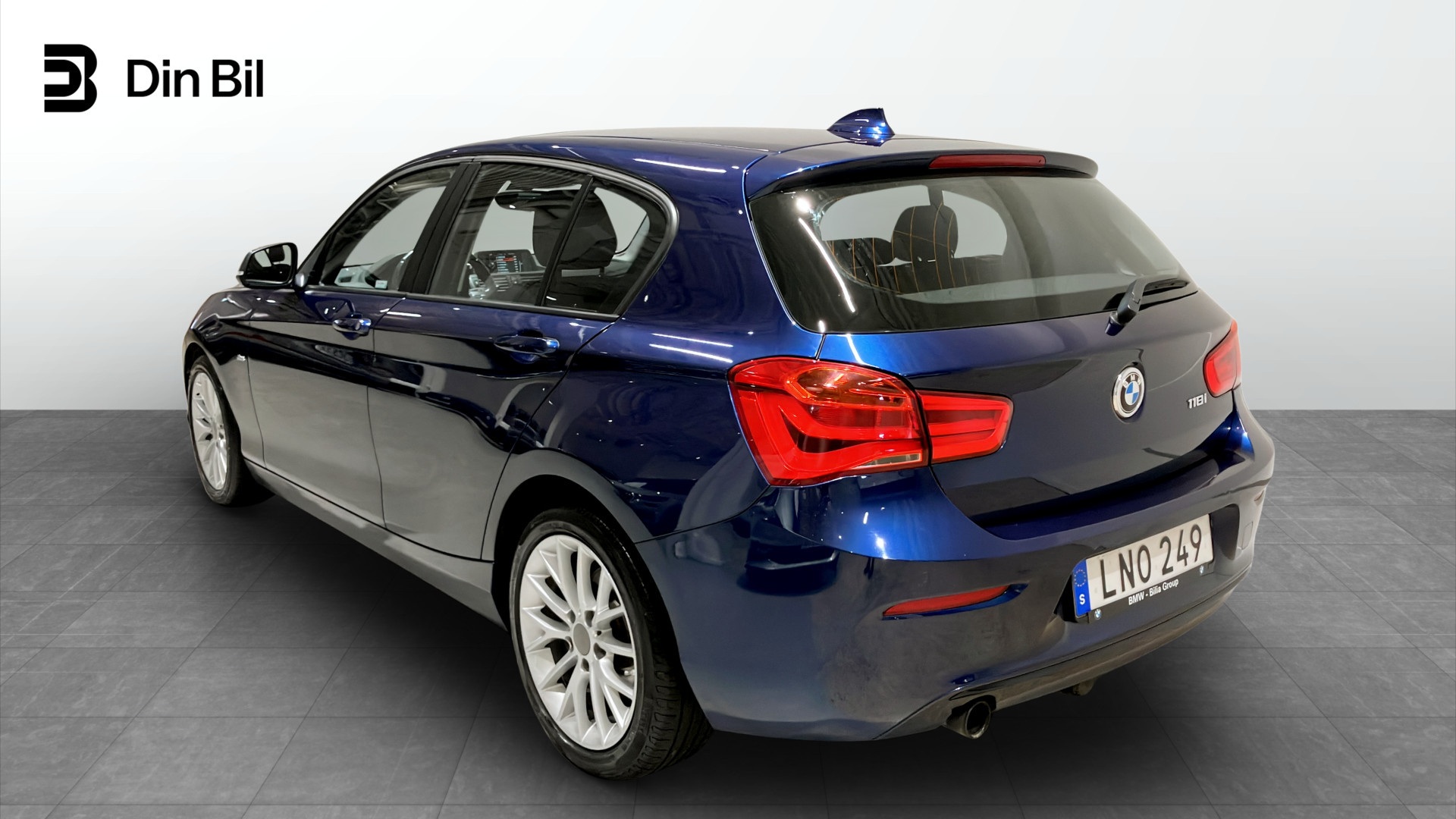BMW 118 LNO249