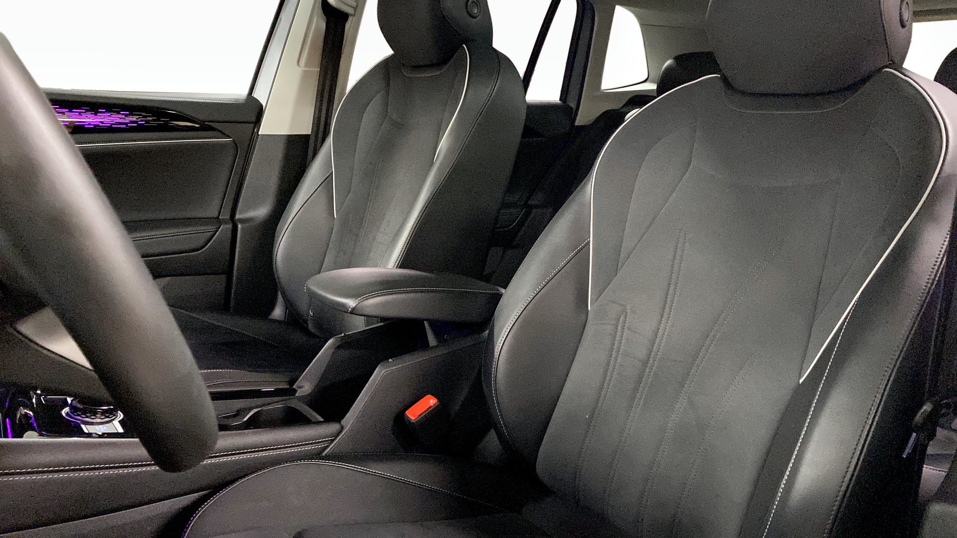 Volkswagen Tiguan LOG38C