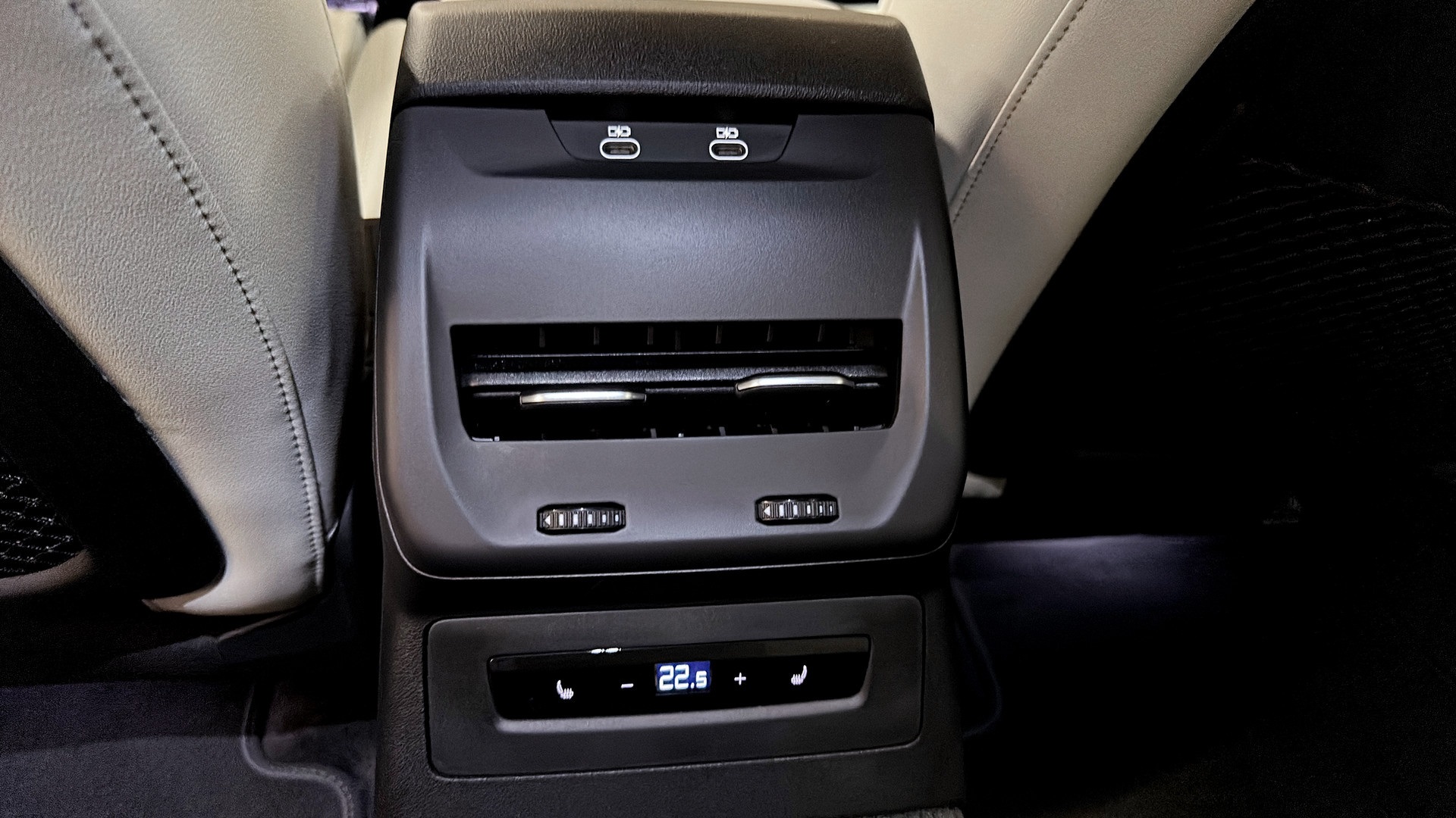 Audi A5 Sedan LOU11E