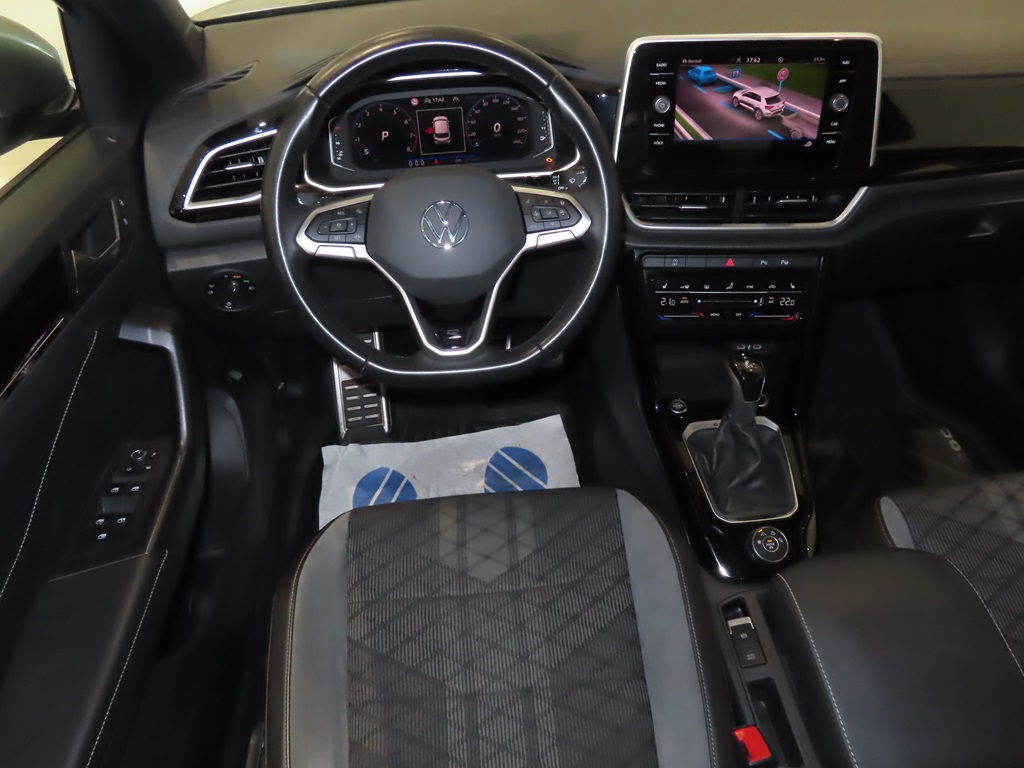 Volkswagen T-Roc LPF74P