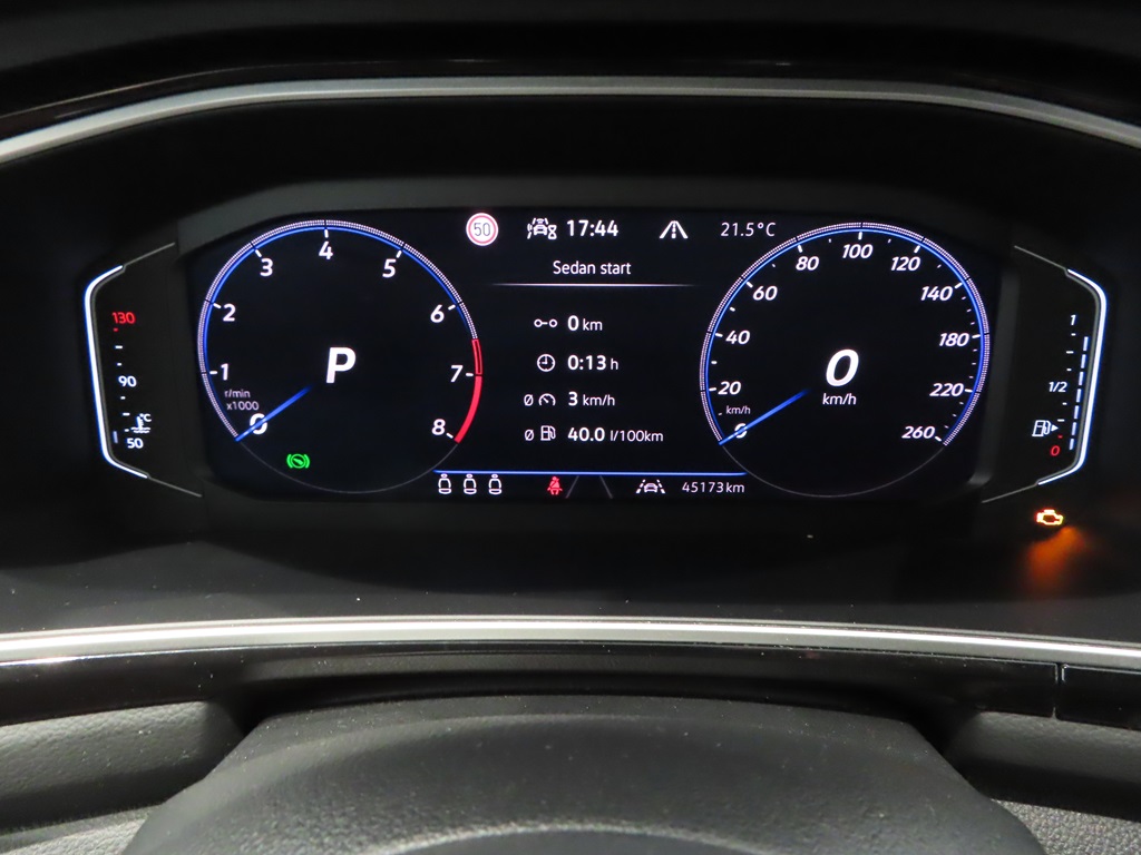 Volkswagen T-Roc LPF74P