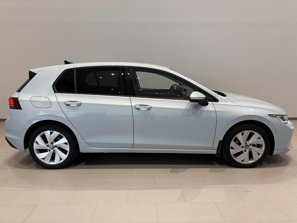 Volkswagen Golf LPJ03W