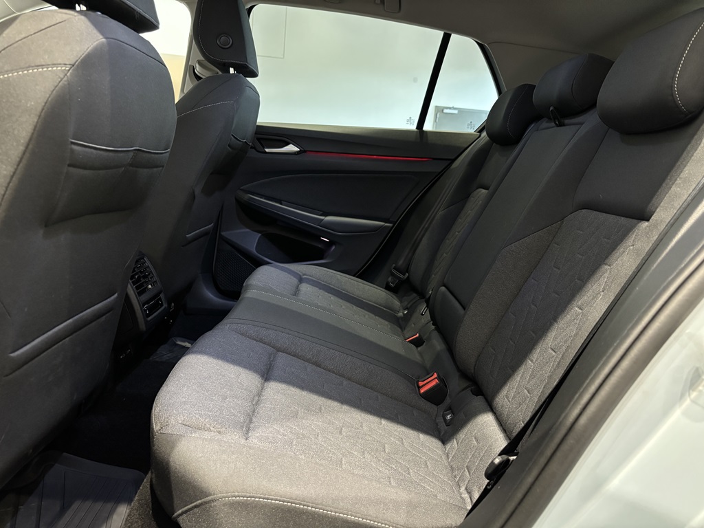 Volkswagen Golf LPJ03W