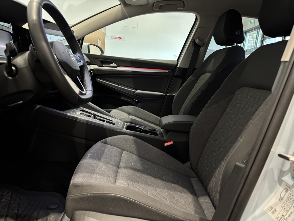 Volkswagen Golf LPJ03W
