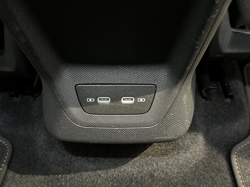 SEAT Cupra LPS37N