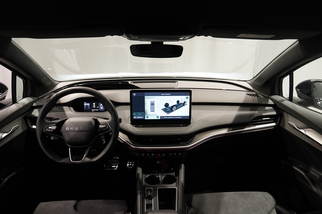 Skoda Enyaq LRB44B
