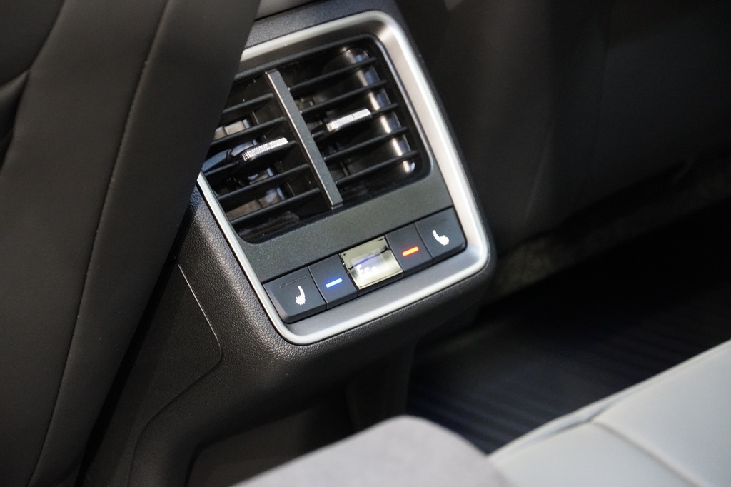 Skoda Enyaq LRB44B