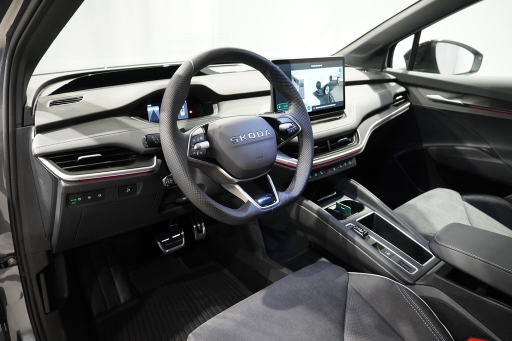 Skoda Enyaq LRB44B