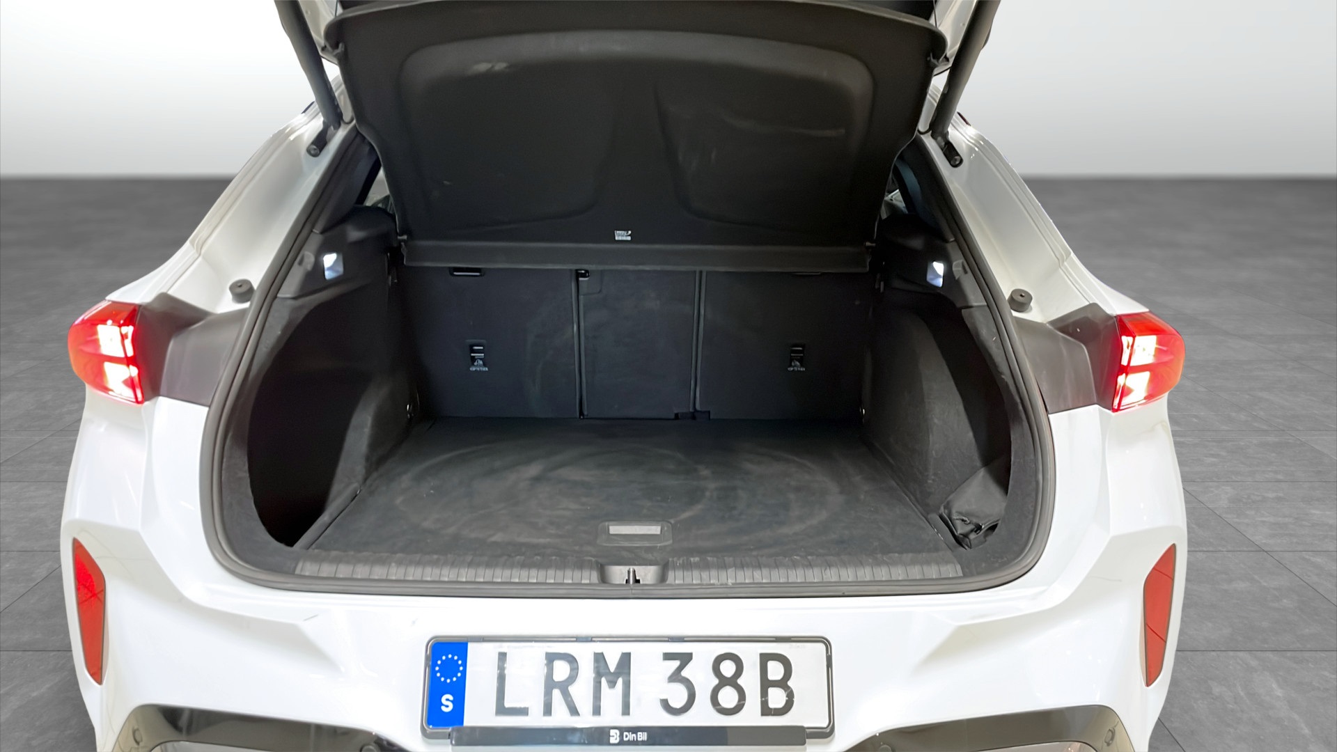CUPRA Terramar LRM38B