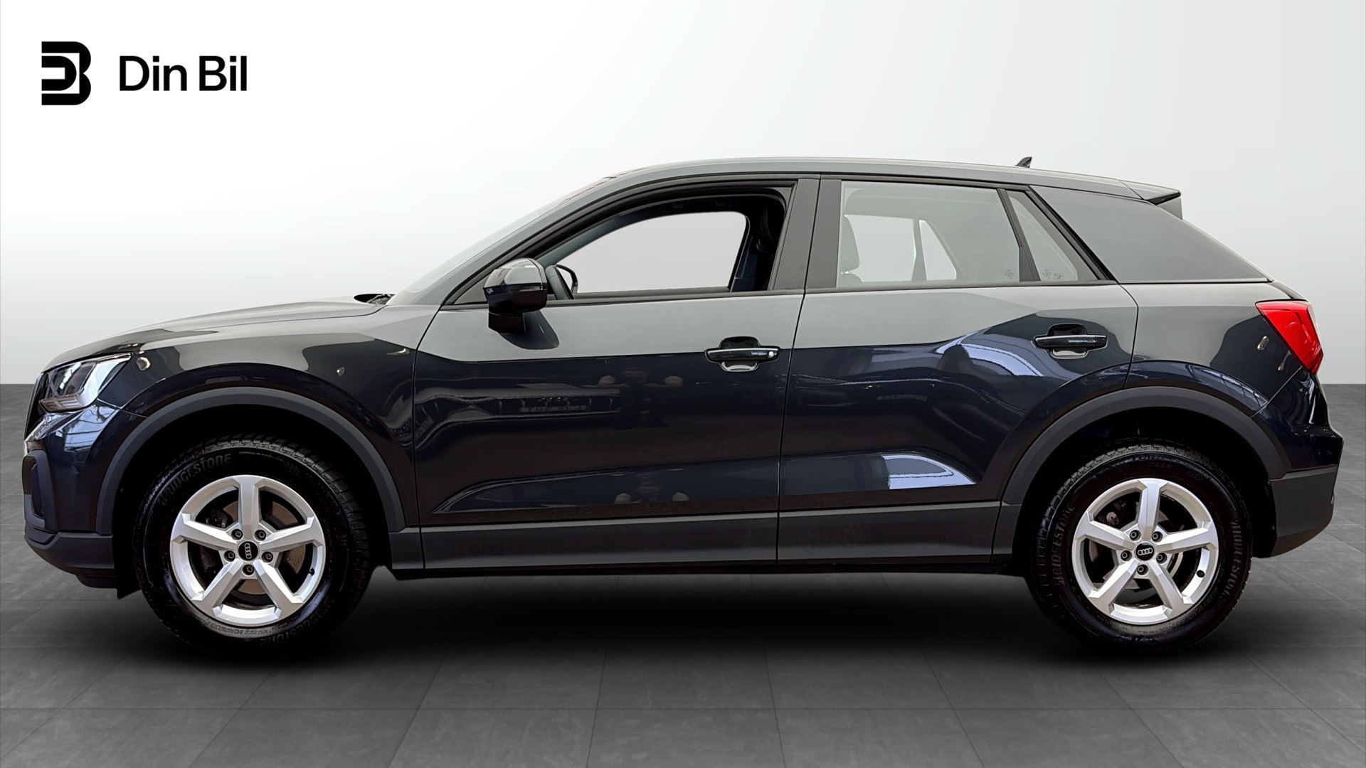 Audi Q2 LRN37P