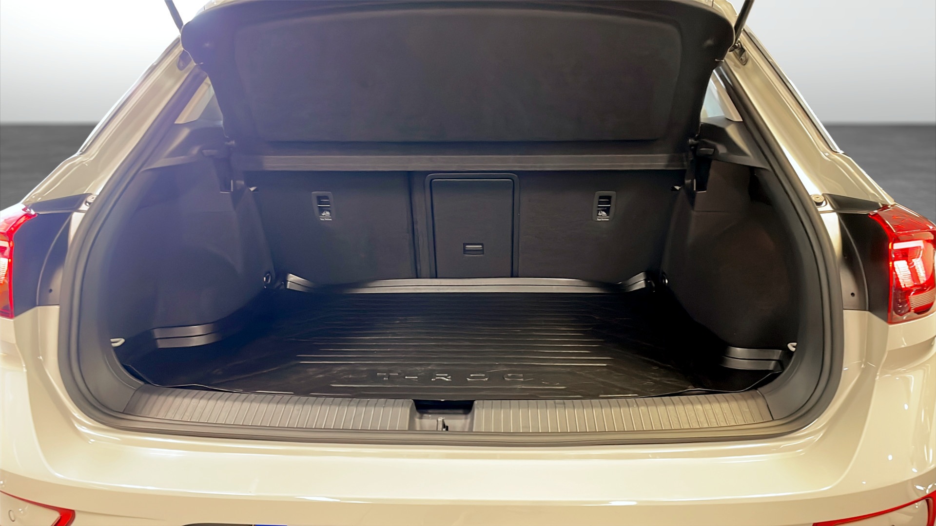 Volkswagen T-Roc LSA10F