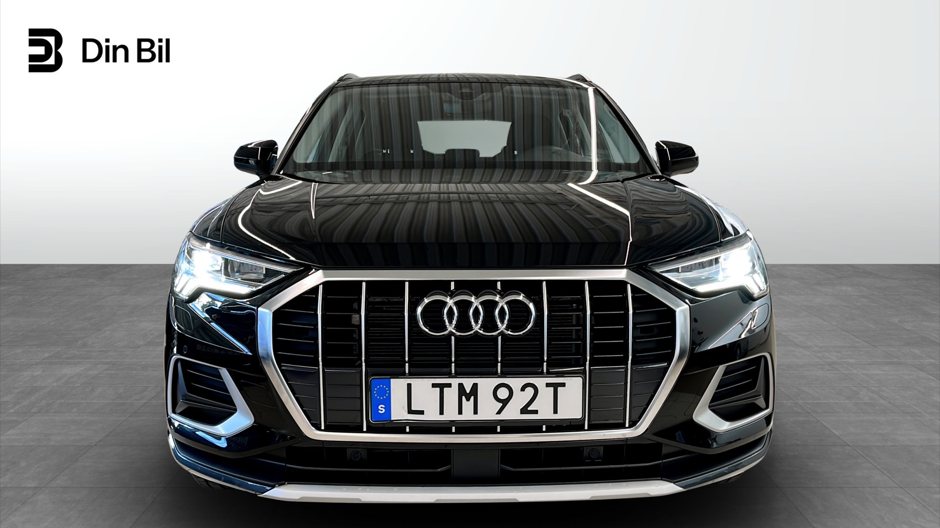 Audi Q3 LTM92T
