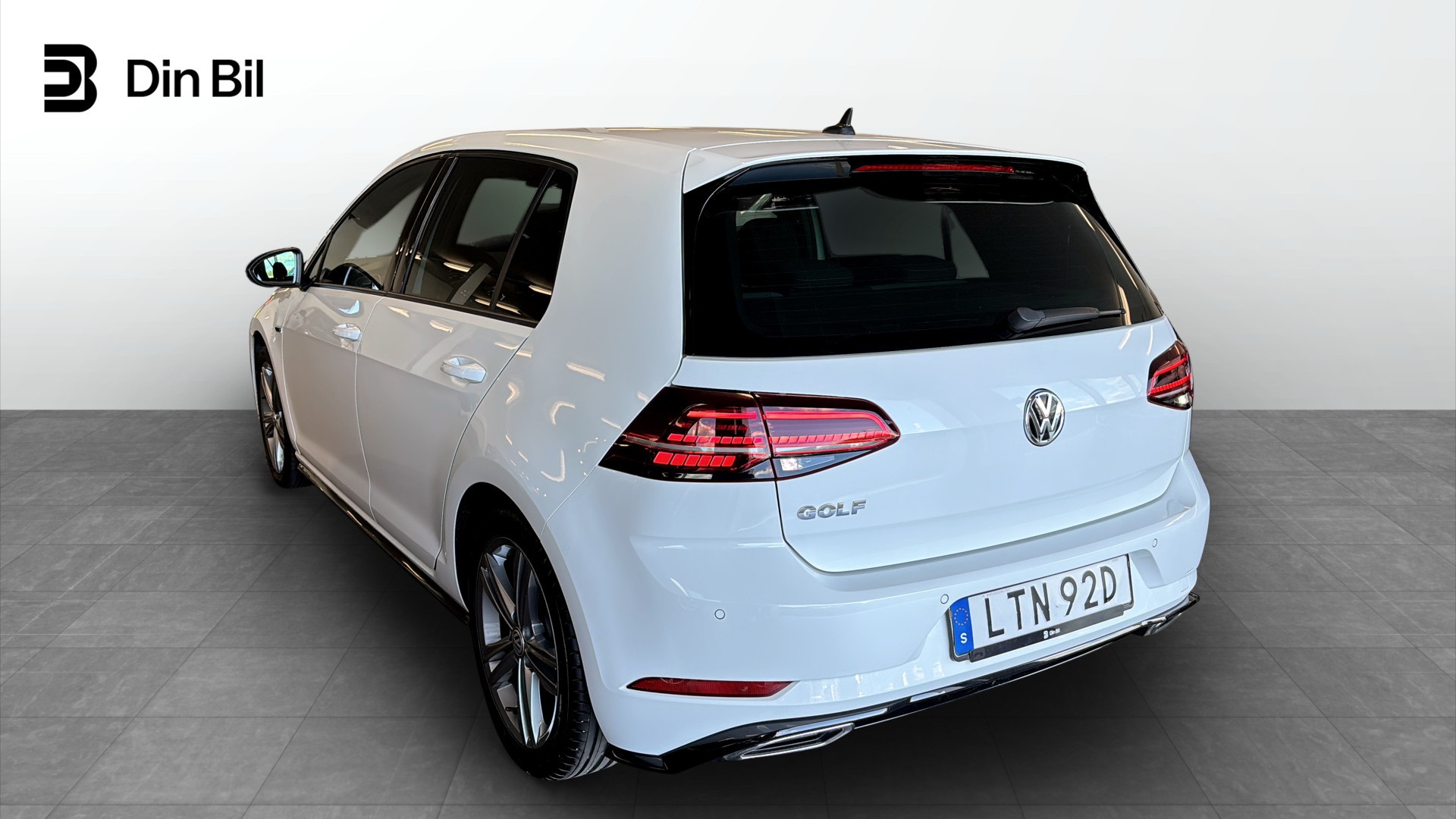 Volkswagen Golf LTN92D
