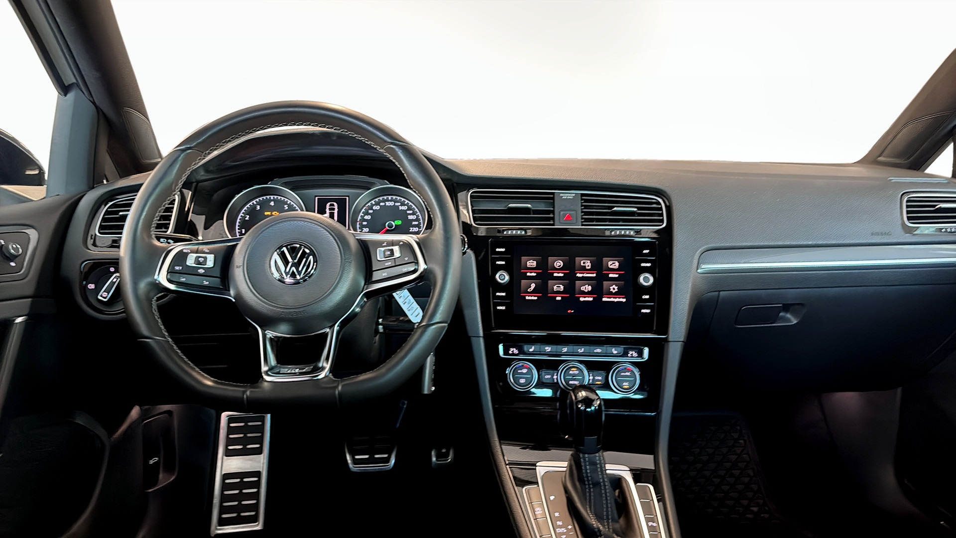 Volkswagen Golf LTN92D