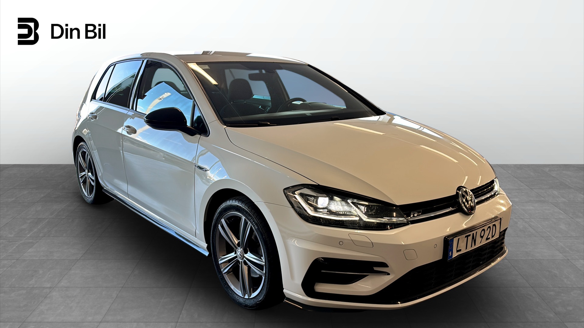 Volkswagen Golf LTN92D