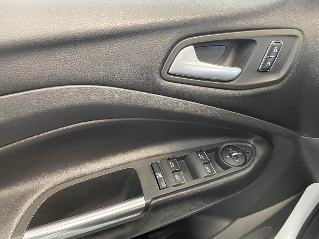 Ford Kuga LTS241