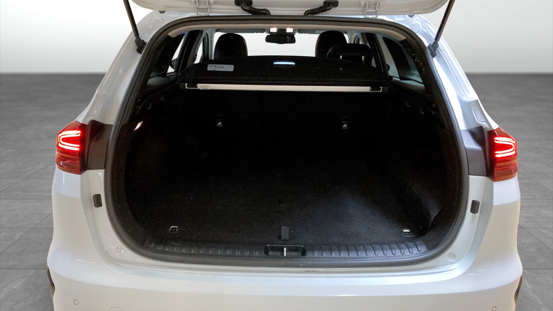 Kia cee'd SW LTW09K