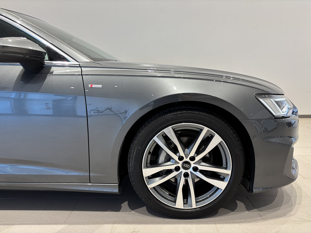 Audi A6 Avant LWA86A