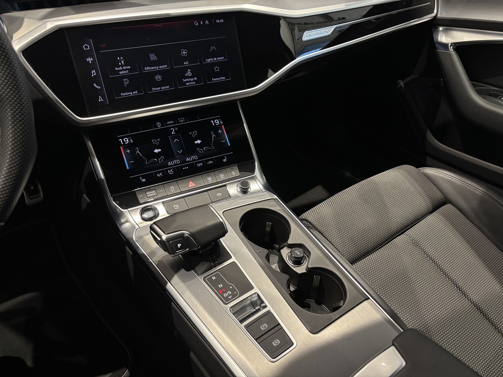 Audi A6 Avant LWA86A