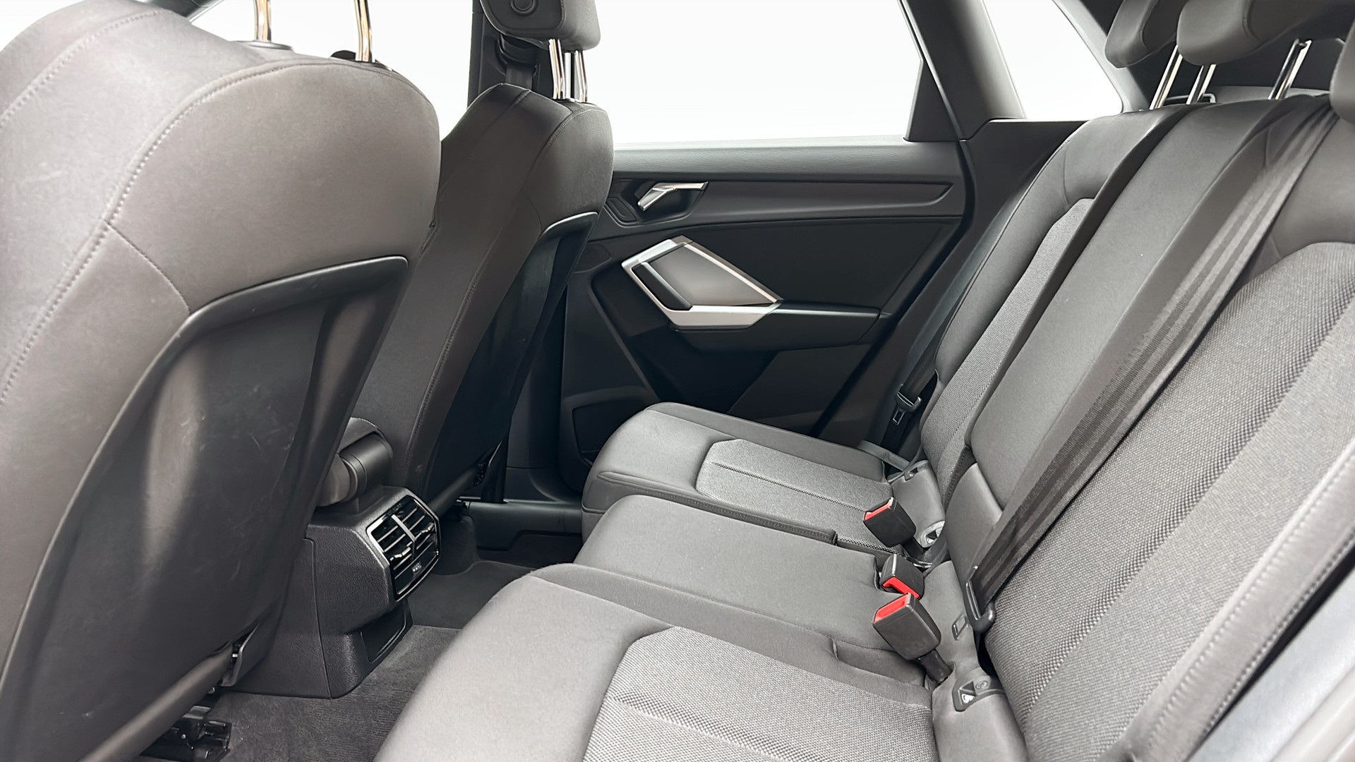 Audi Q3 LWB91E