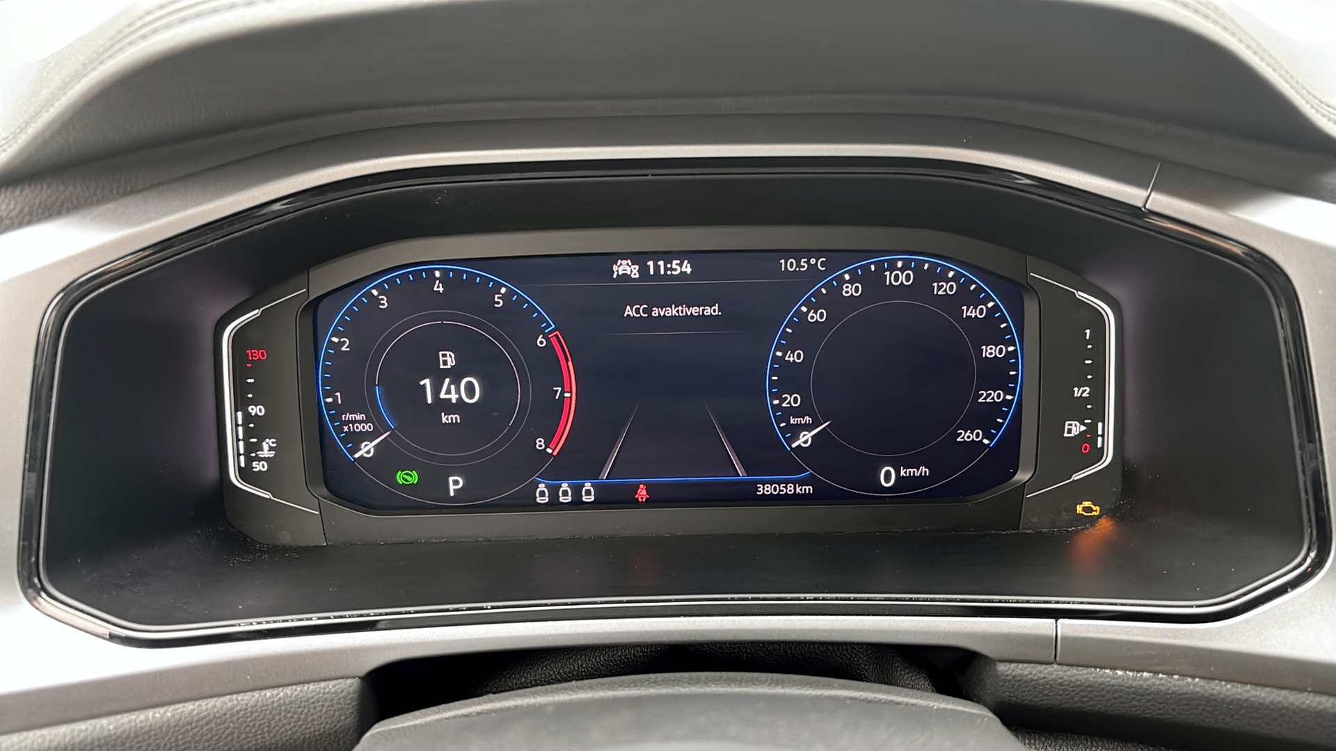 Volkswagen T-Roc LWJ02K