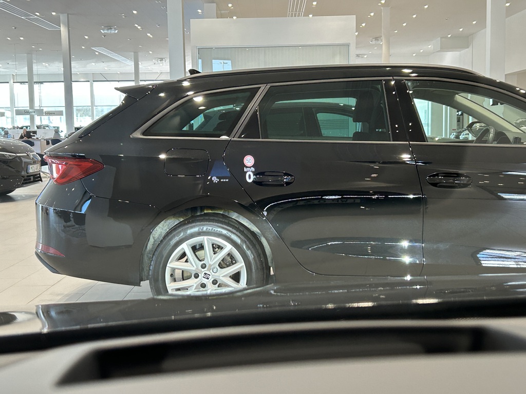 Volkswagen Golf LWP03F
