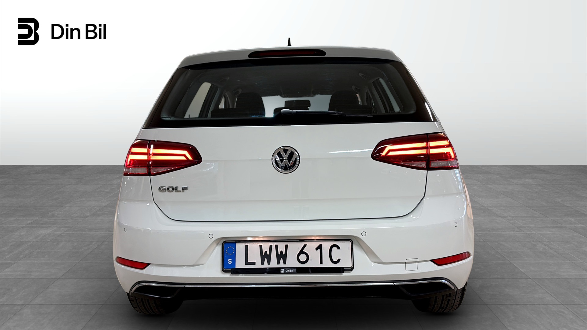 Volkswagen Golf LWW61C