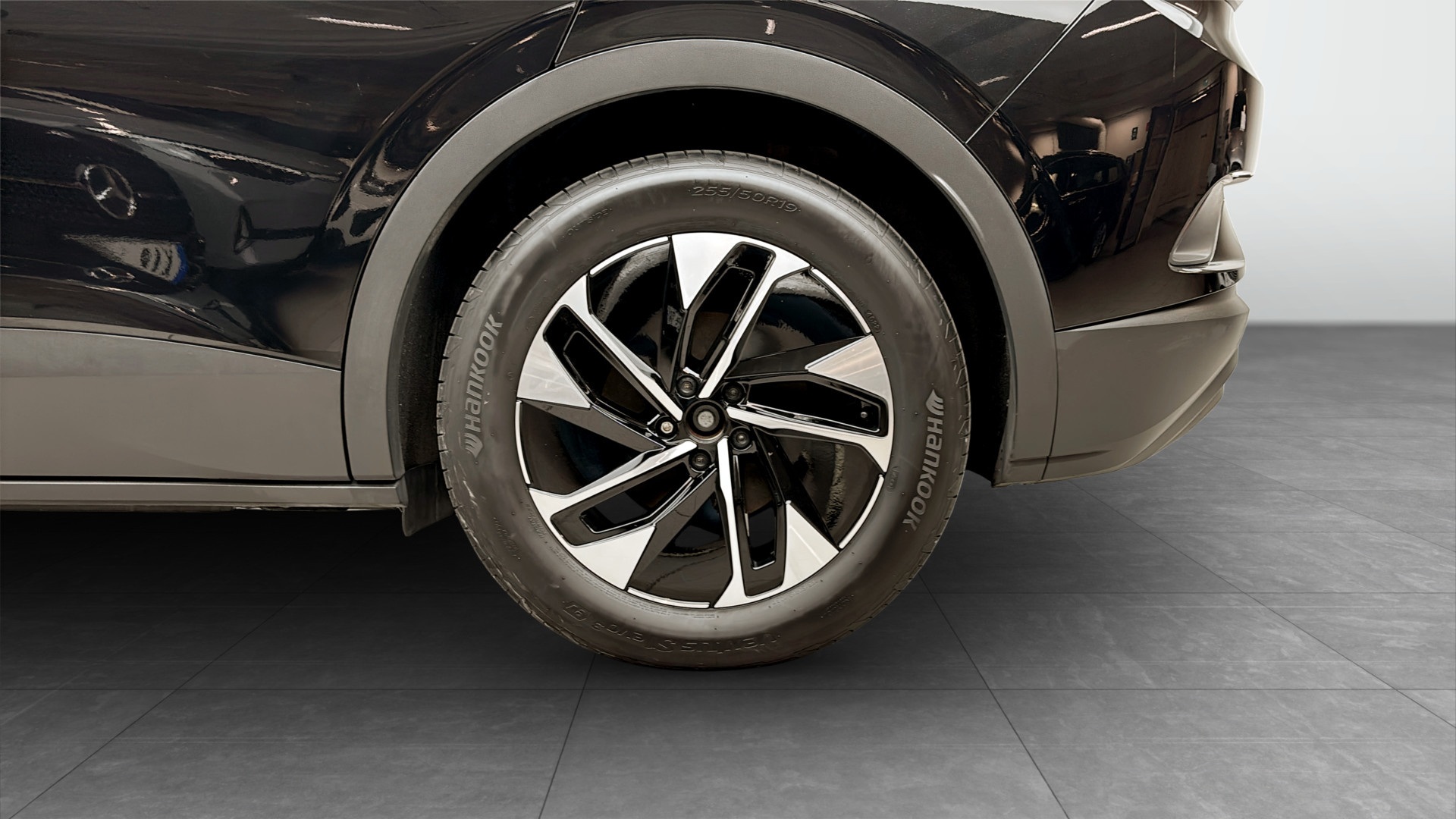 Volkswagen ID.4 LXF10E