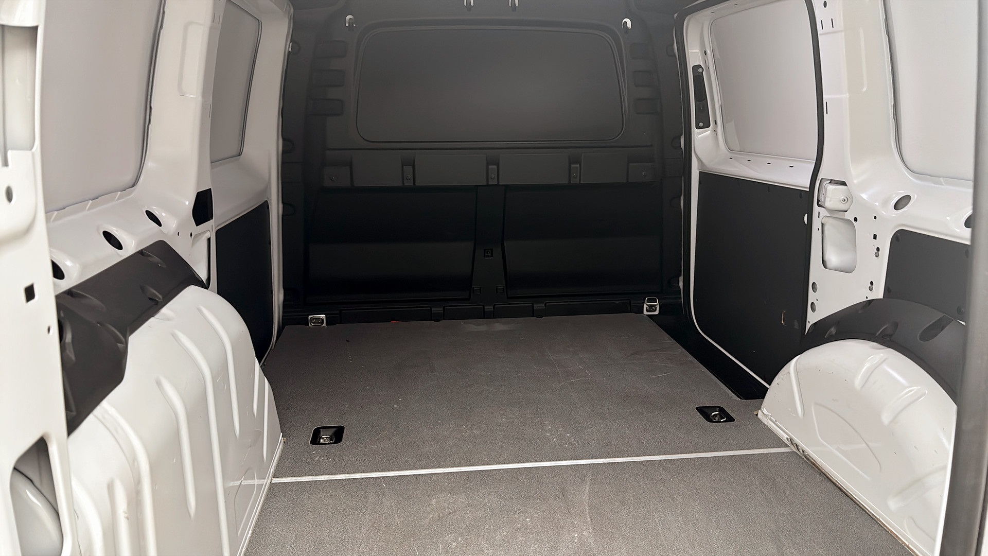 Volkswagen Caddy Cargo LXK11W