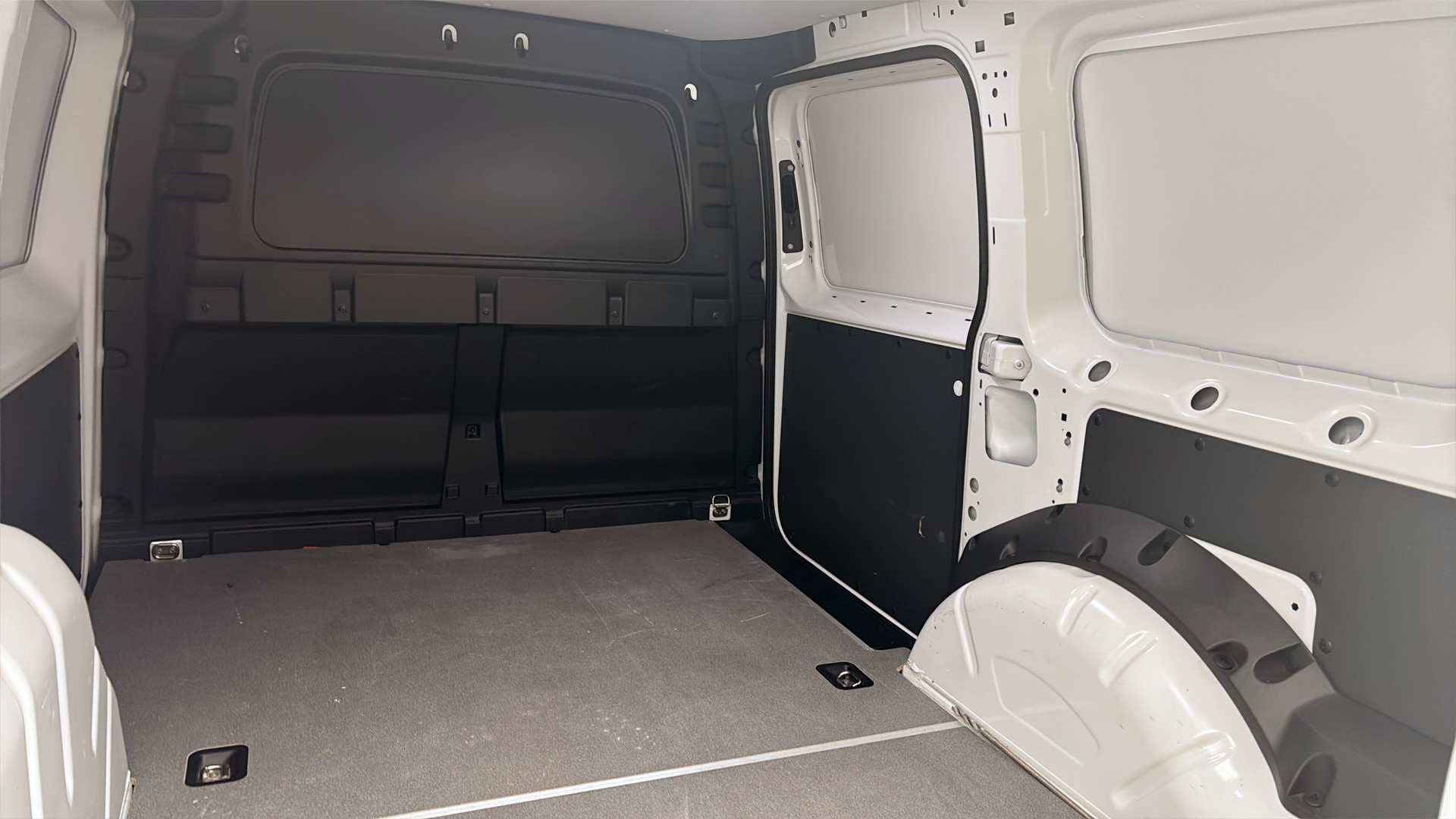 Volkswagen Caddy Cargo LXK11W