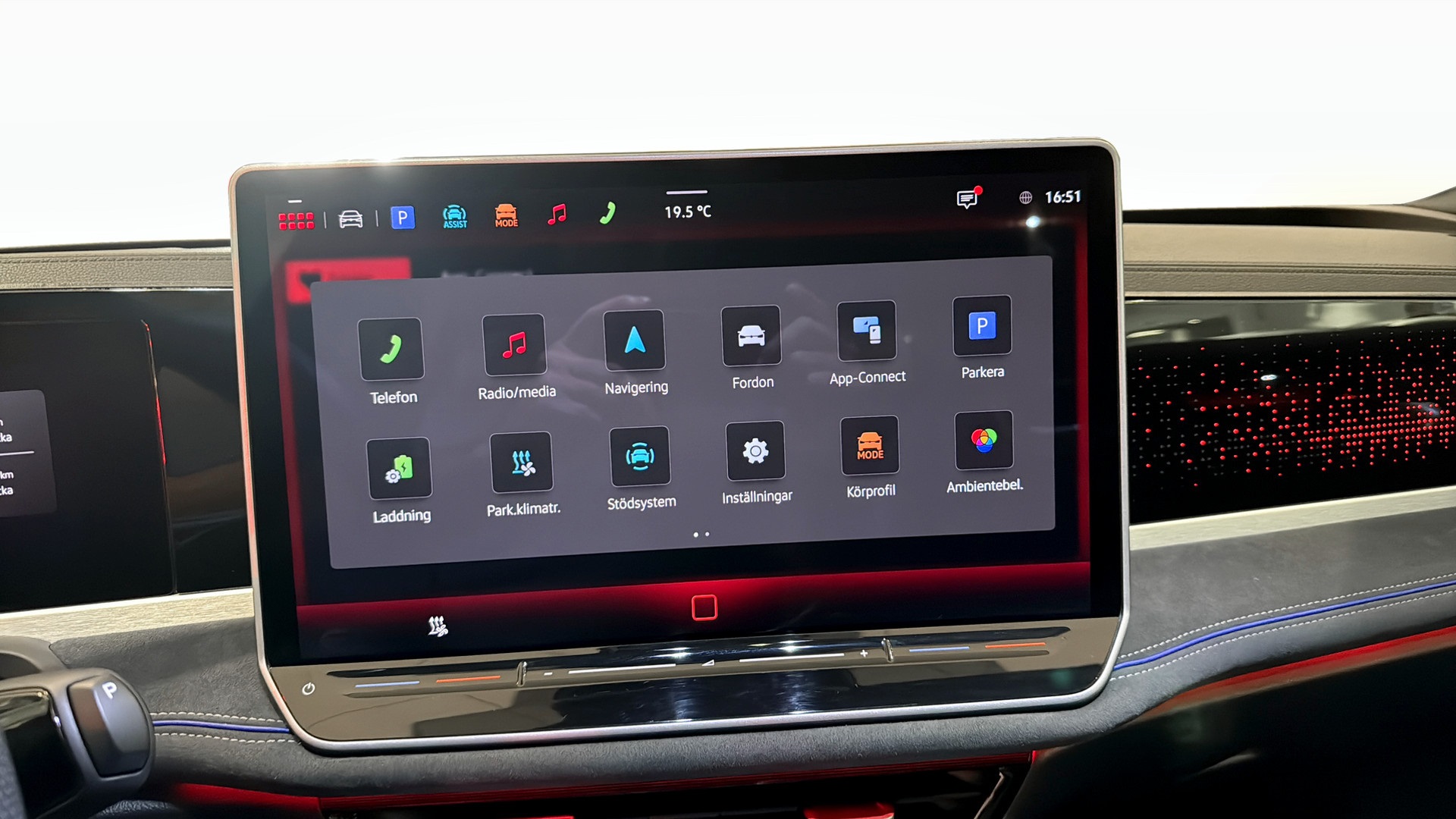 Volkswagen Passat LXN93D