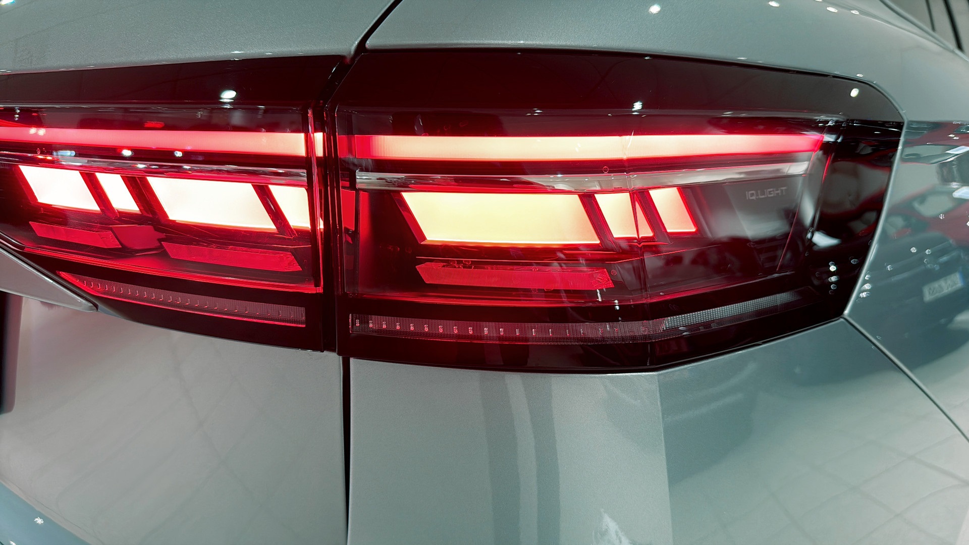 Volkswagen Passat LXN93D