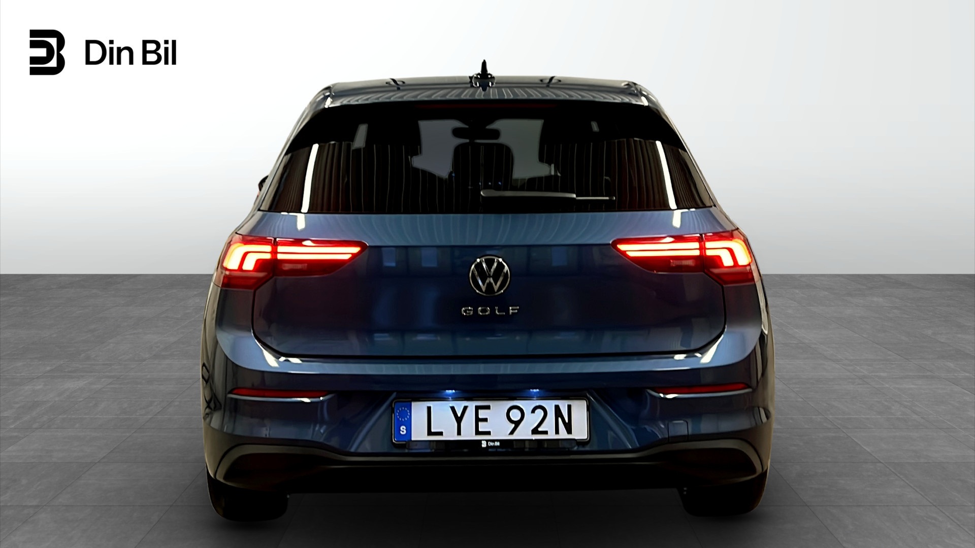 Volkswagen Golf LYE92N