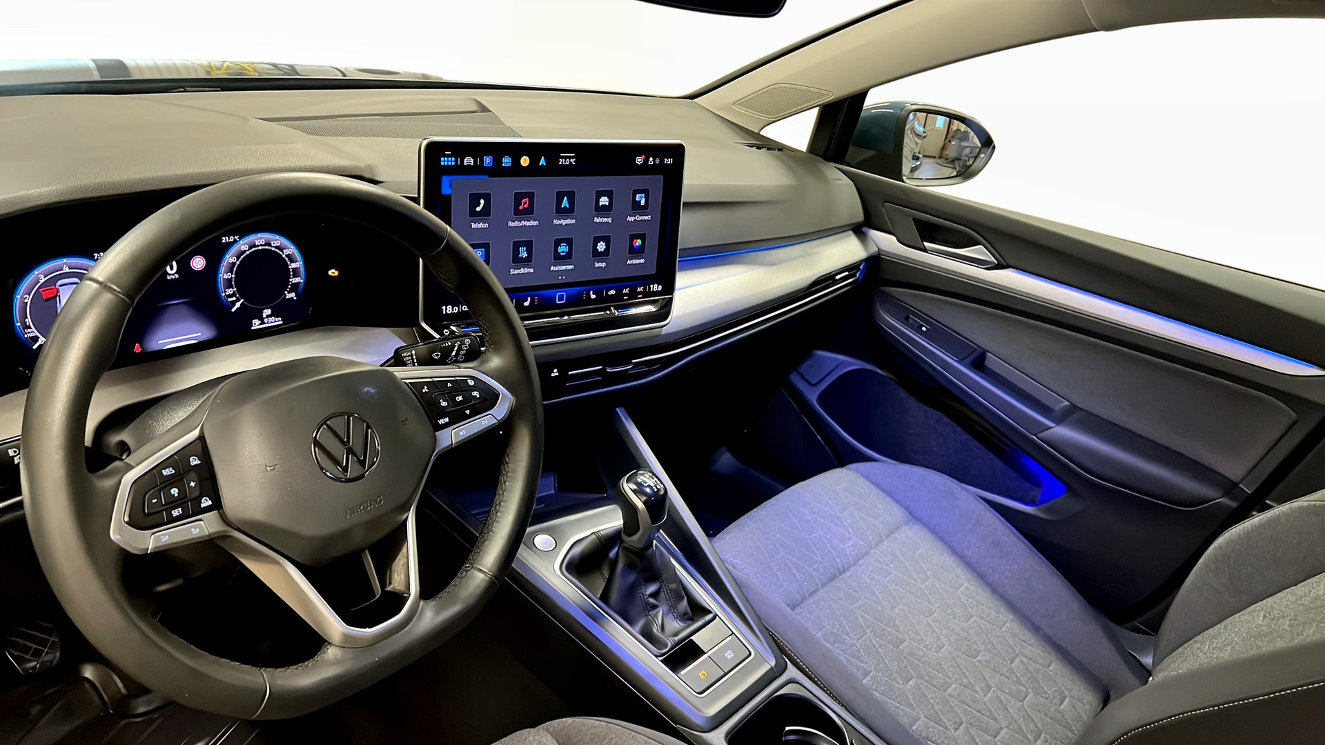Volkswagen Golf LYE92N
