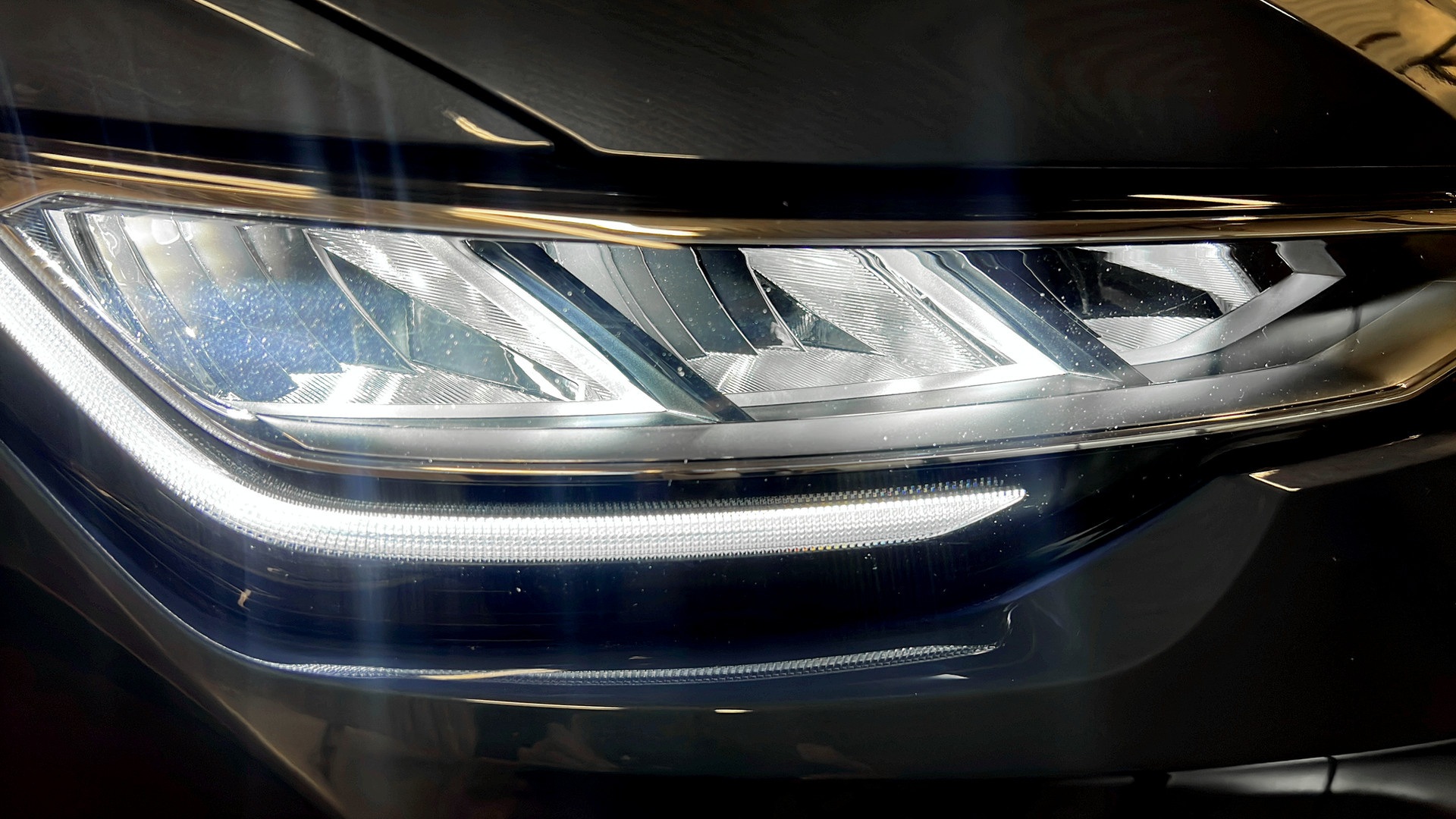 Volkswagen Golf LYE92N
