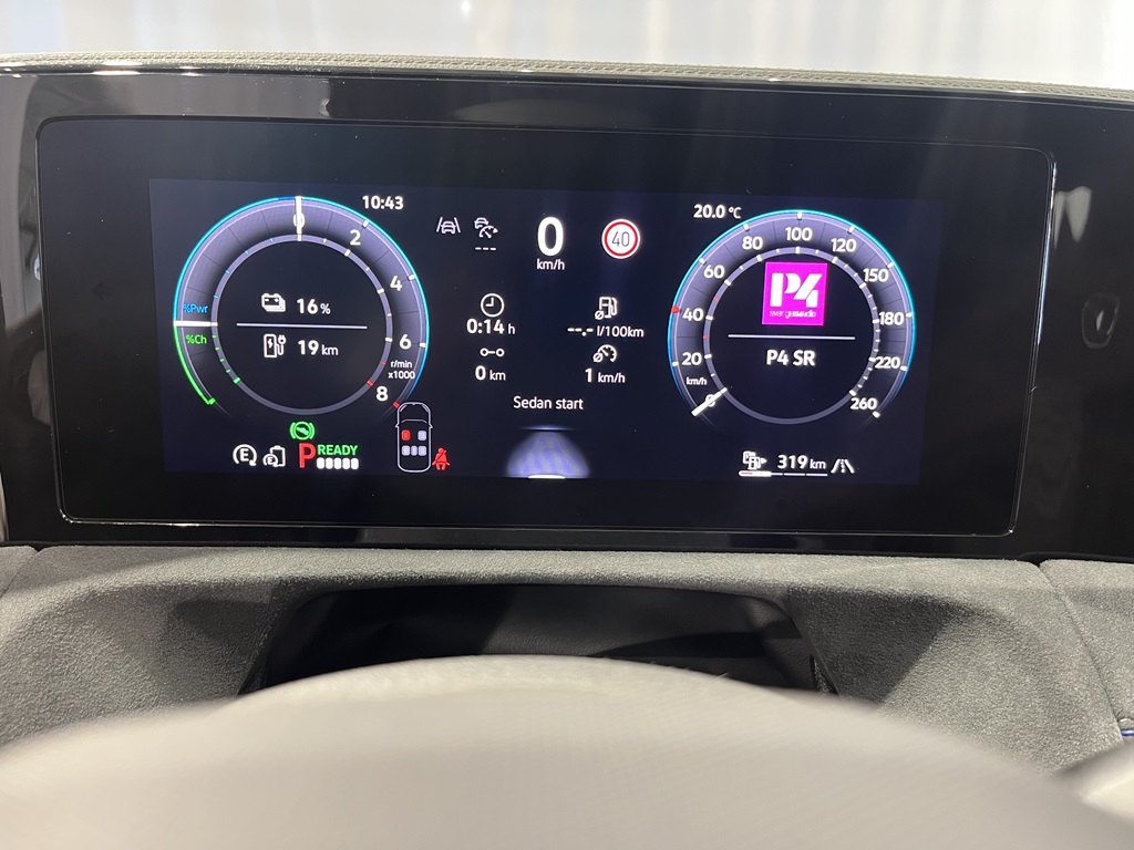 Volkswagen Tiguan LZL92W