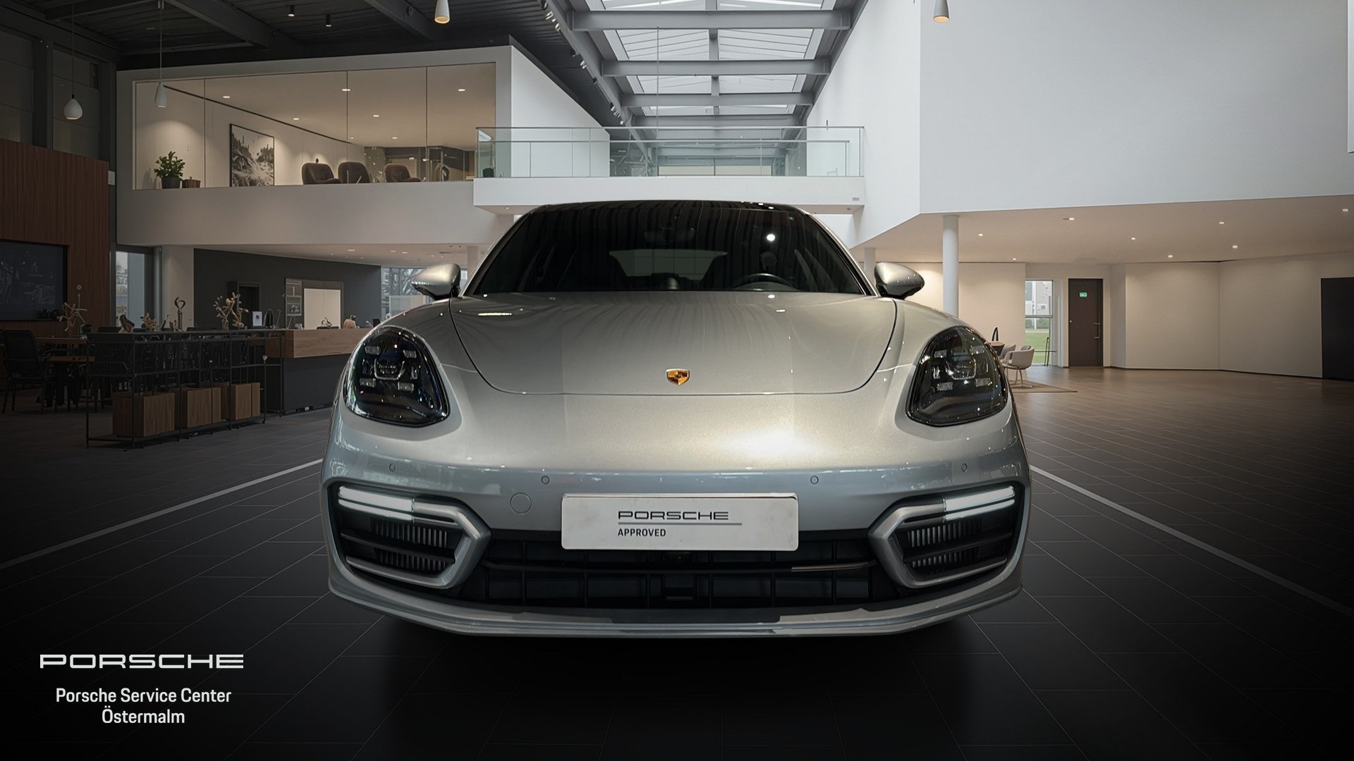 Porsche Panamera MAR02D