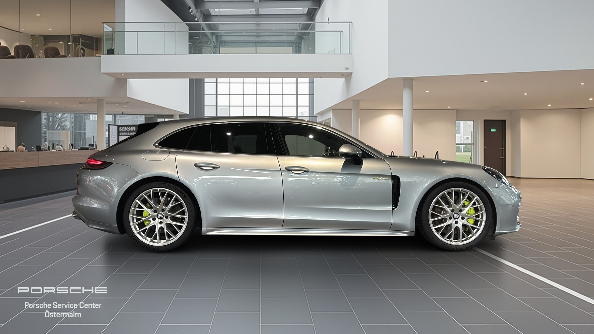 Porsche Panamera MAR02D