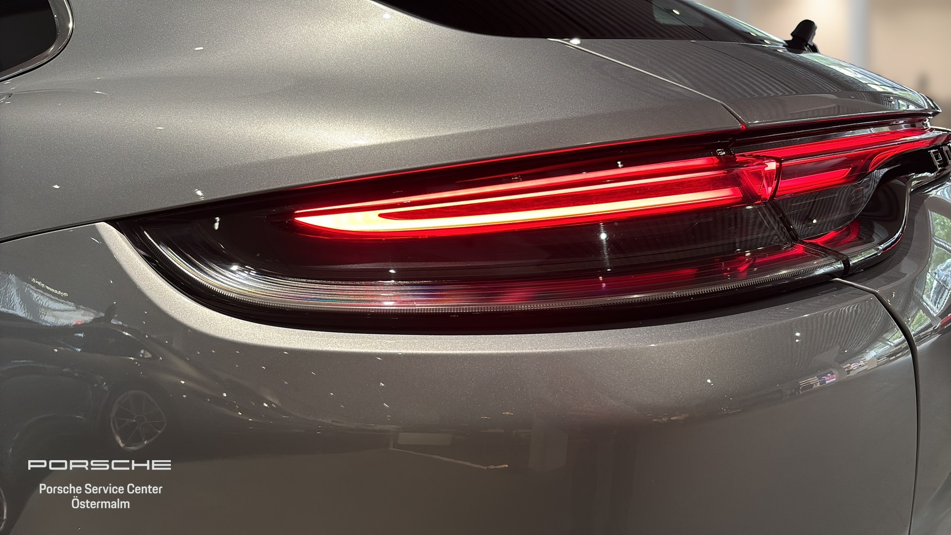 Porsche Panamera MAR02D
