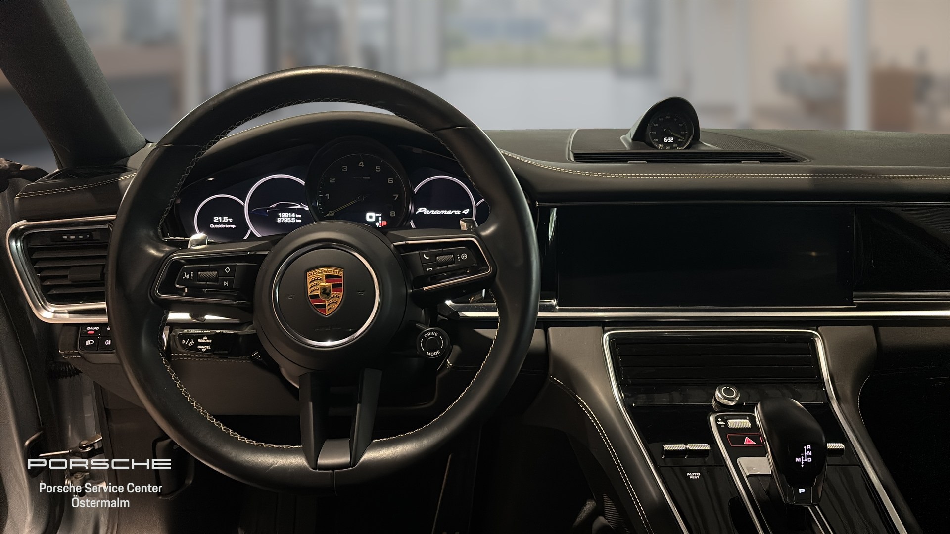 Porsche Panamera MAR02D
